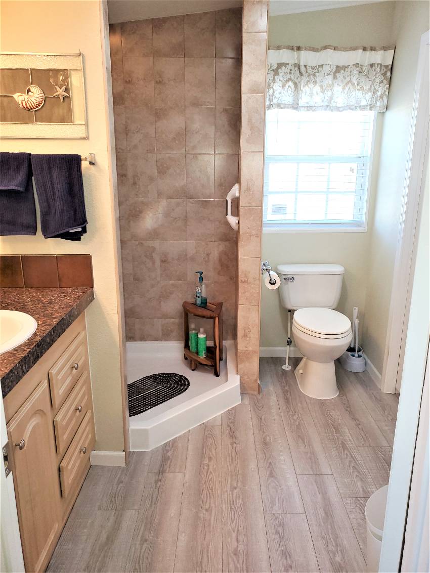 Mobile Home Bathroom Decorating Ideas